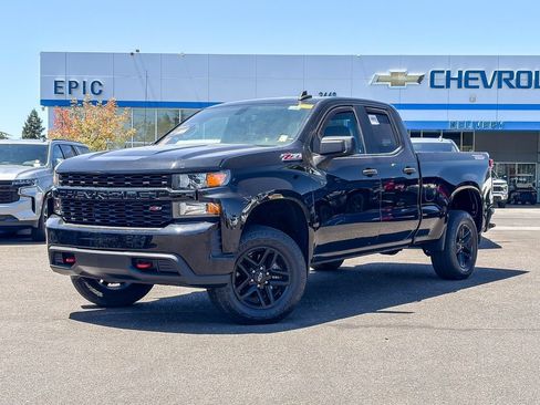 Used 2019 Chevrolet Silverado 1500 Custom Trail Boss w/ Custom Convenience Package AWD/4WD image 1