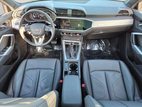 Certified 2023 Audi Q3 2.0T Premium Plus w/ Premium Plus Package AWD/4WD image 15
