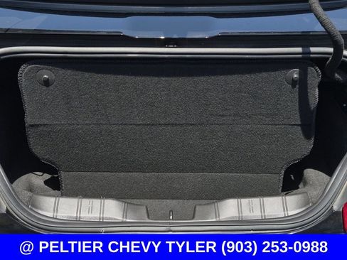 Used 2024 Chevrolet Camaro LT w/ Technology Package RWD image 7