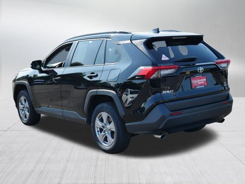 Certified 2025 Toyota RAV4 XLE AWD/4WD image 5