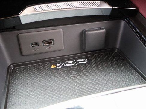 New 2025 Buick Envision Sport Touring image 33