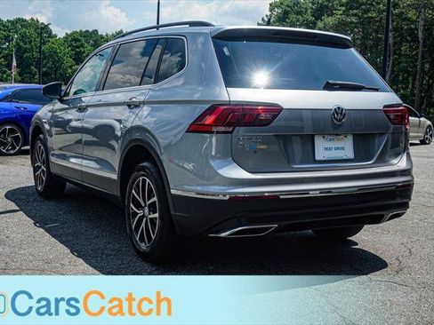 Used 2021 Volkswagen Tiguan SE FWD image 13