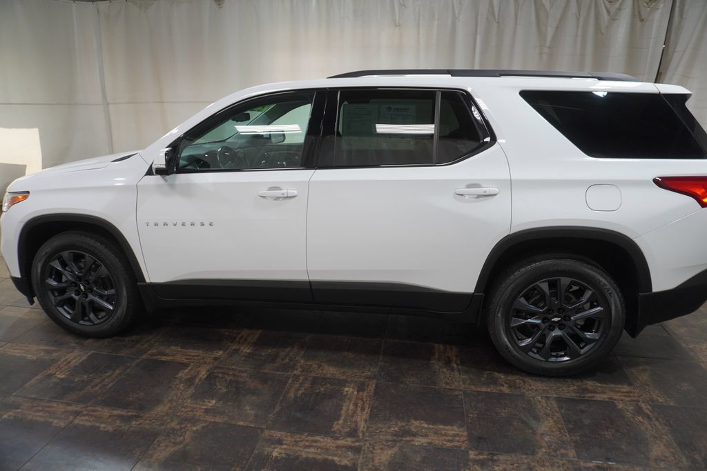Used 2020 Chevrolet Traverse RS FWD image 10