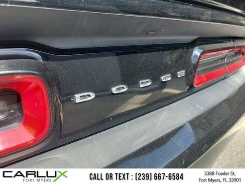 Used 2019 Dodge Challenger SXT AWD/4WD image 10