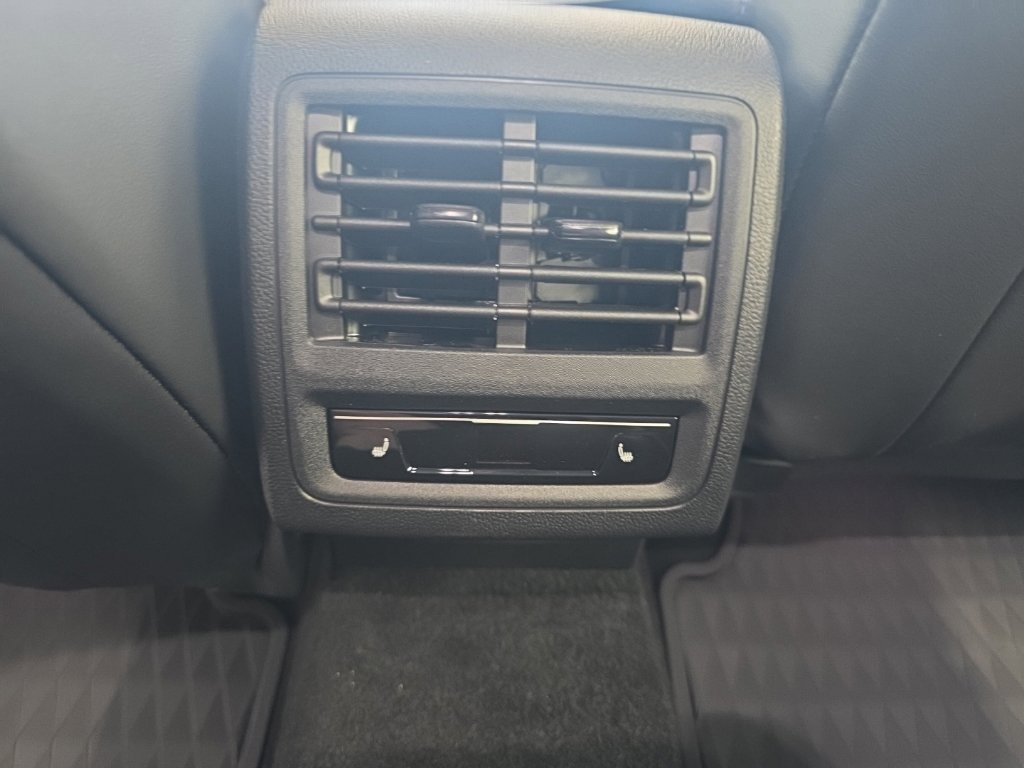 New 2026 Volkswagen Golf AWD/4WD image 22