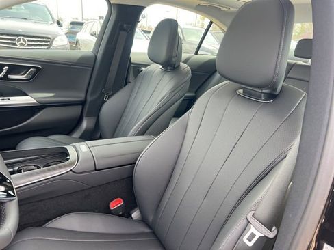 New 2026 Mercedes-Benz E 350 4MATIC Sedan image 7