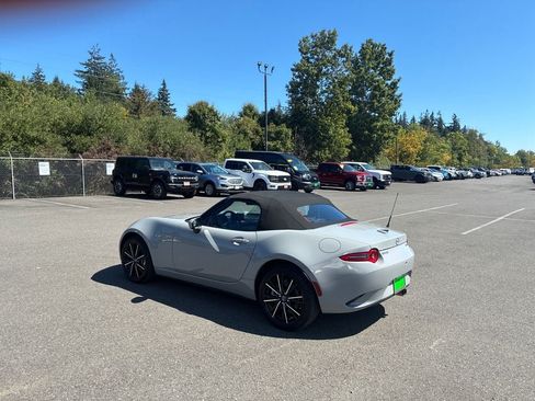 Used 2025 MAZDA MX-5 Miata Grand Touring RWD image 4