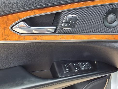 Used 2020 Lincoln Nautilus Reserve w/ Equipment Group 201A image 21