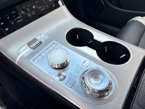 New 2026 Genesis GV70 2.5T Advanced AWD/4WD image 24