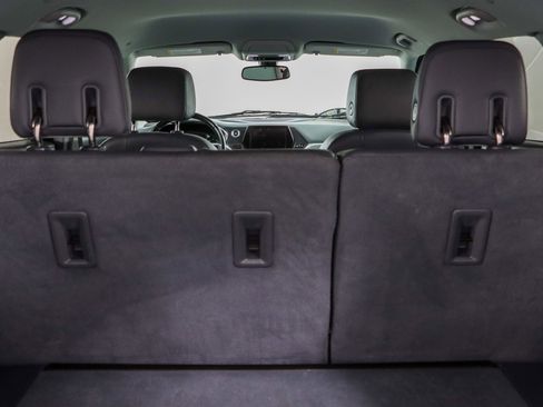 Used 2019 Chevrolet Blazer LT image 28