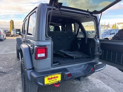 Used 2019 Jeep Wrangler Unlimited Rubicon image 16