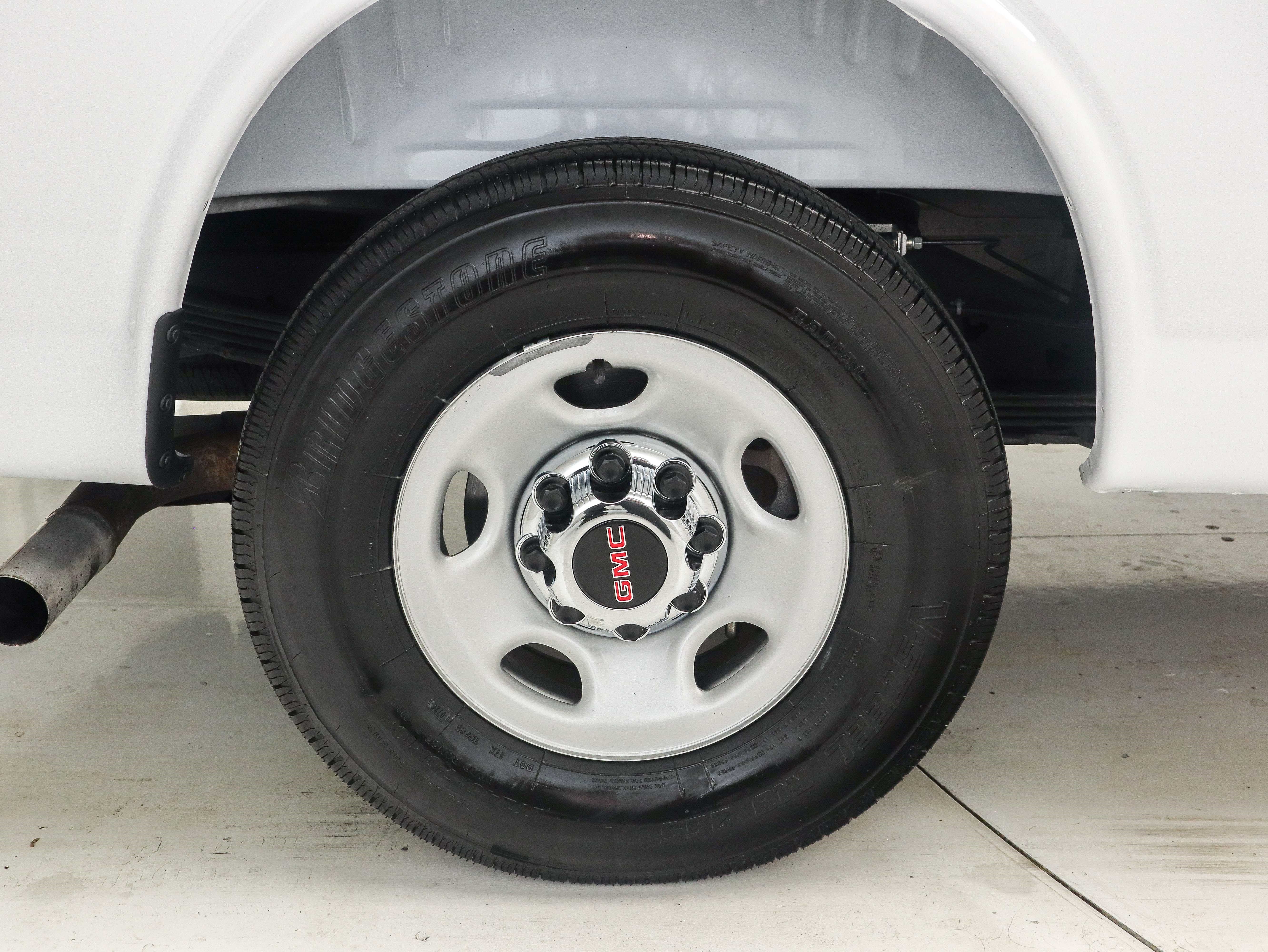 Used 2025 GMC Savana 3500 LT w/ LT Preferred Equipment Group RWD image 27