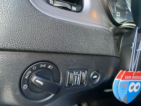 Used 2023 Dodge Charger SXT w/ Blacktop Package image 16