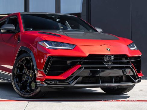 Used 2024 Lamborghini Urus Performante AWD/4WD image 5