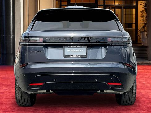 New 2026 Land Rover Range Rover Velar Dynamic SE image 5