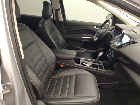 Used 2018 Ford Escape Titanium FWD image 21