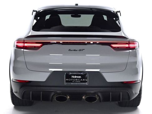 Used 2023 Porsche Cayenne Turbo GT AWD/4WD image 40