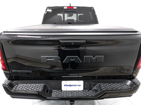 Used 2025 RAM 1500 Big Horn AWD/4WD image 5