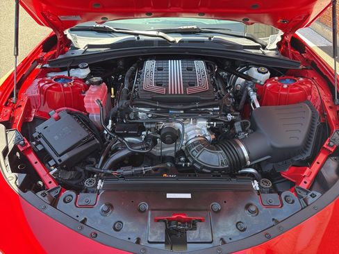 Used 2021 Chevrolet Camaro ZL1 RWD image 20