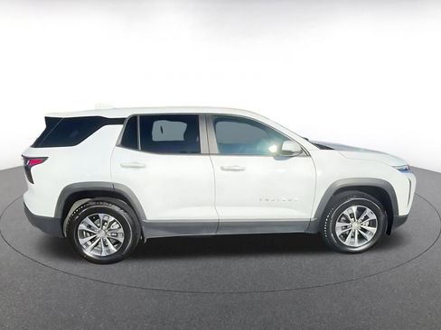 Used 2025 Chevrolet Equinox LT image 16