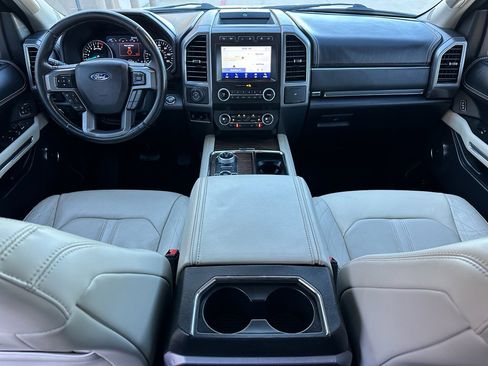 Used 2021 Ford Expedition Max Platinum image 16