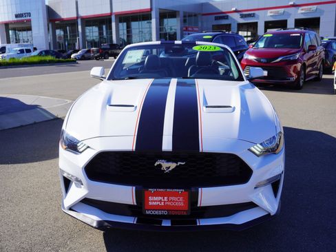 Used 2023 Ford Mustang Premium image 6