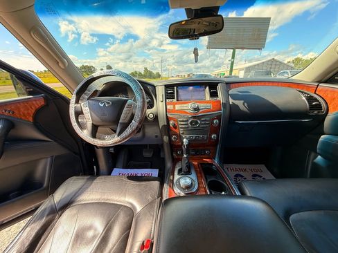 Used 2015 INFINITI QX80 4WD w/ Deluxe Technology Package image 16