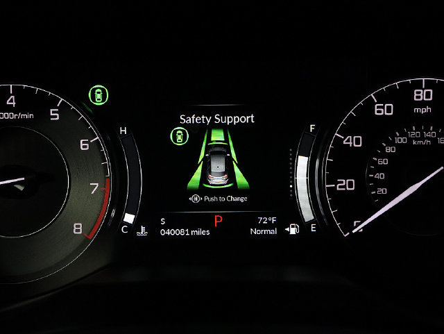Used 2025 Acura RDX w/ Technology Package AWD/4WD image 16