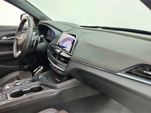 Used 2026 Cadillac CT4 V image 21