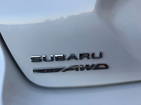 Used 2024 Subaru Crosstrek 2.5i Limited w/ Crosstrek Mirror Package image 23