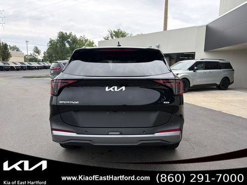 New 2026 Kia Sportage EX AWD/4WD image 9