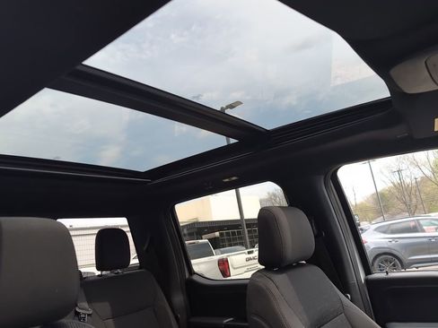 Used 2023 Ford F150 XLT w/ Equipment Group 302A High image 10