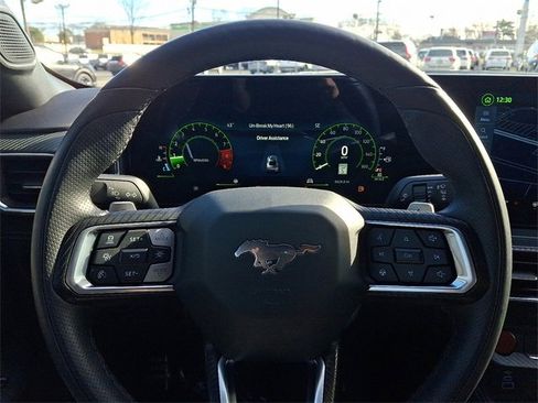 Used 2024 Ford Mustang GT Premium image 19