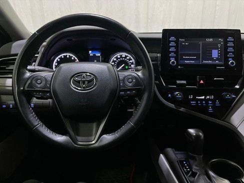 Certified 2023 Toyota Camry SE FWD image 19