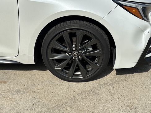 Used 2025 Toyota Corolla XSE FWD image 31