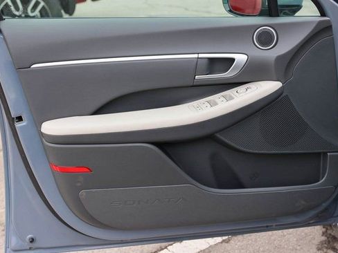 New 2026 Hyundai Sonata SEL FWD image 9