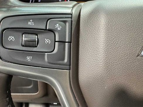 Used 2021 Chevrolet Tahoe LT w/ Rear Media and Nav Package image 27