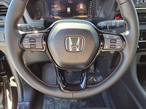 New 2026 Honda Pilot Sport image 11