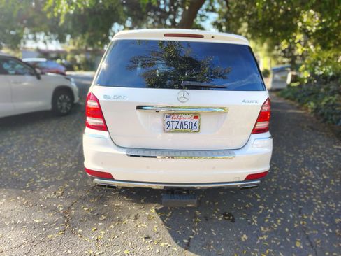 Used 2012 Mercedes-Benz GL 550 4MATIC image 20