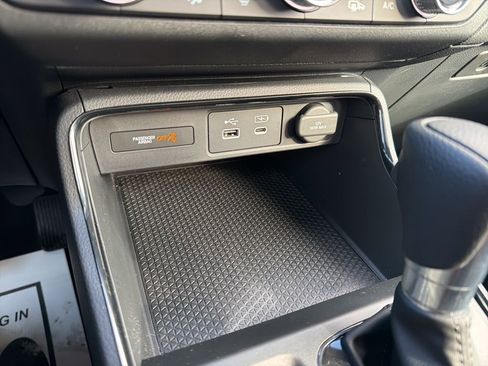 Certified 2023 Honda CR-V EX image 33