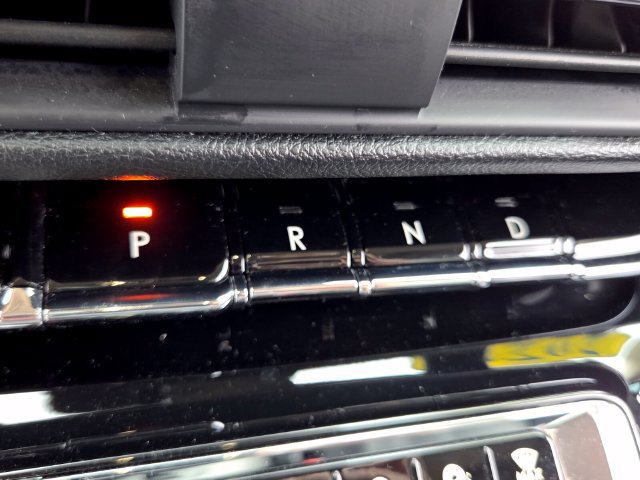 Used 2024 Lincoln Corsair Reserve FWD image 27