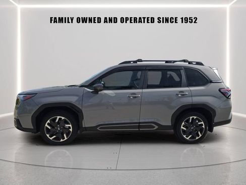 Used 2025 Subaru Forester Limited w/ Popular Package #1 AWD/4WD image 5