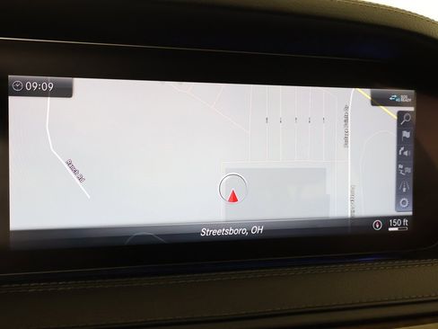 Used 2019 Mercedes-Benz S 560 4MATIC Sedan w/ AMG Line Exterior image 53