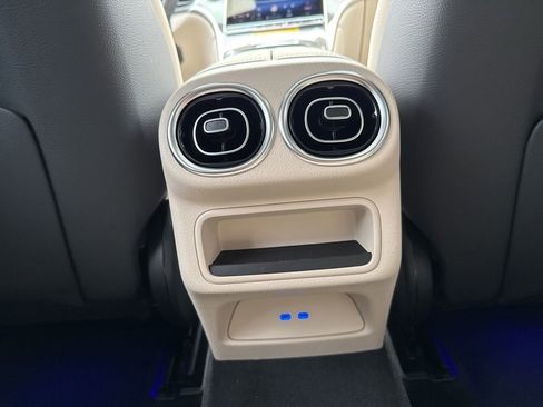 New 2026 Mercedes-Benz GLC 300 4MATIC image 21