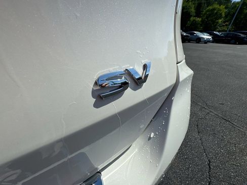 Used 2018 Nissan Rogue SV FWD image 35