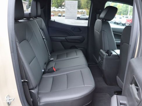 Used 2023 Chevrolet Colorado Trail Boss w/ LPO, Flex Utility Package image 18