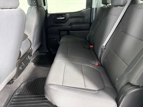 Used 2020 Chevrolet Silverado 1500 Custom w/ Custom Value Package AWD/4WD image 18