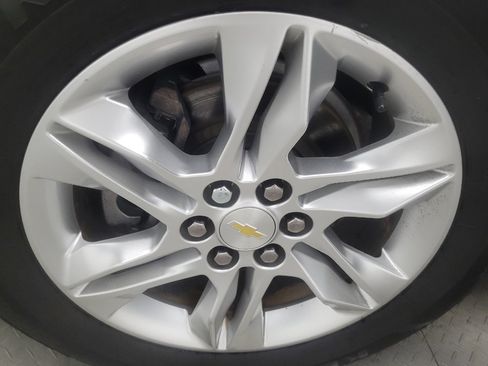 Used 2020 Chevrolet Blazer LT FWD image 31