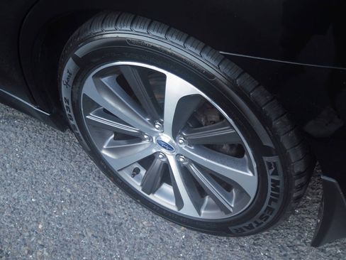 Used 2017 Subaru Legacy 2.5i Limited AWD/4WD image 27