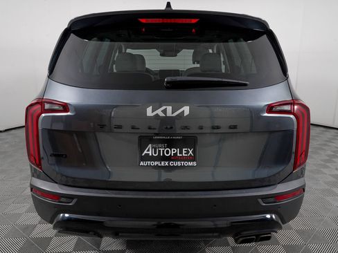 Used 2022 Kia Telluride SX w/ Nightfall Edition Package AWD/4WD image 5